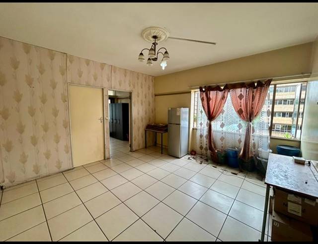 3 BEDROOM COMPLEX FOR SALE IN ARCADIA